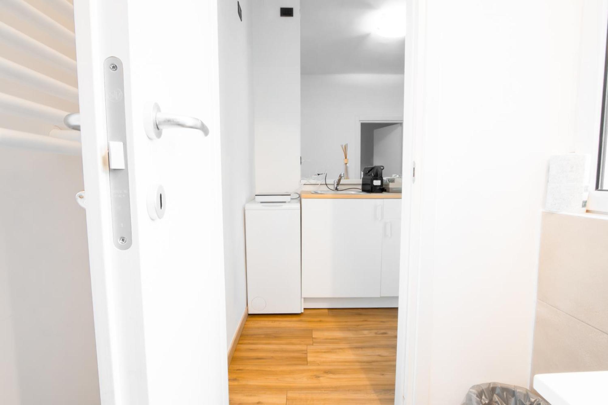 Karulli Home Bari Buitenkant foto